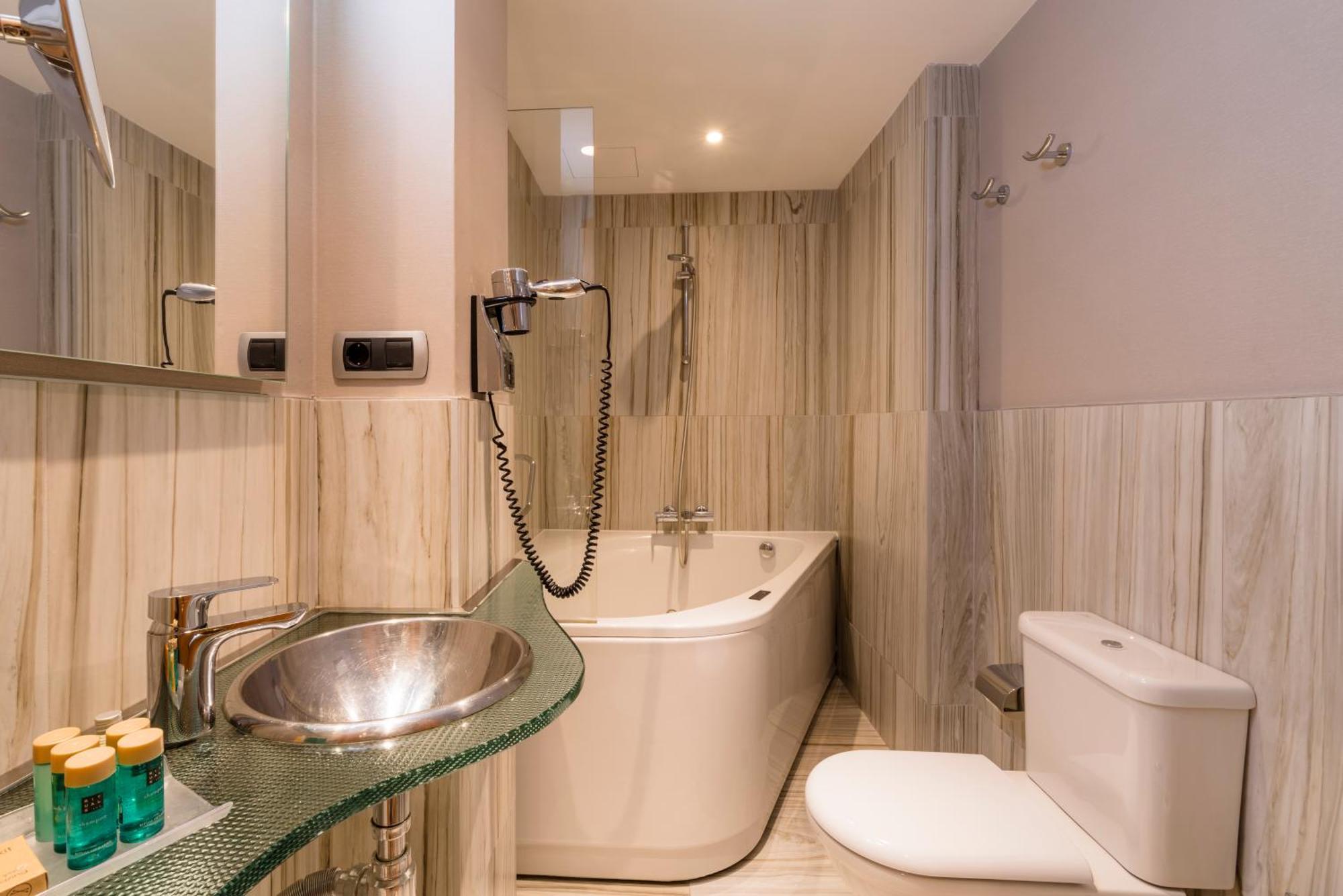 Premium Double or Twin Room